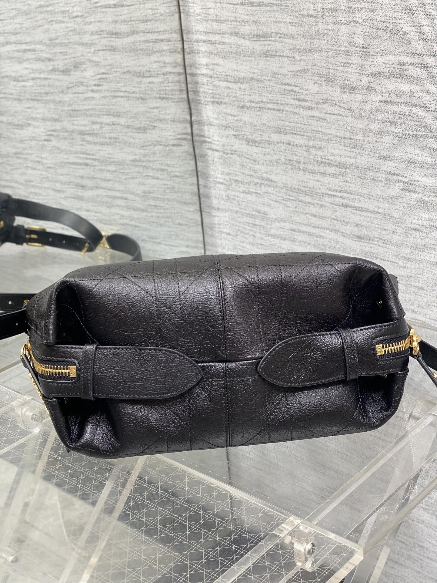 Small D-Journey Bag in Vintage Smooth Calfskin - M2416 - Black Leather - Default Title - View 8