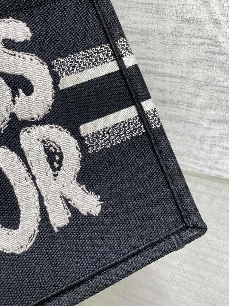 Small Dior Book Tote M1265 White and Black Miss Dior Graffiti Embroidery
