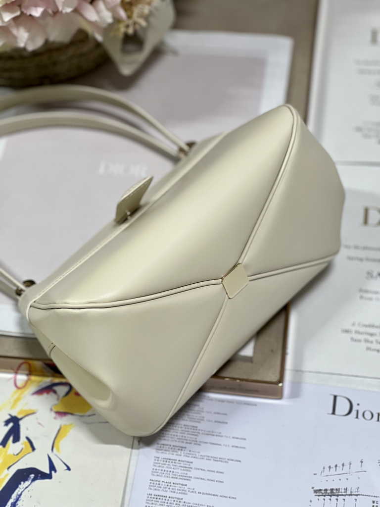 Small Dior Key Bag M1844 Dusty Ivory Box Calfskin