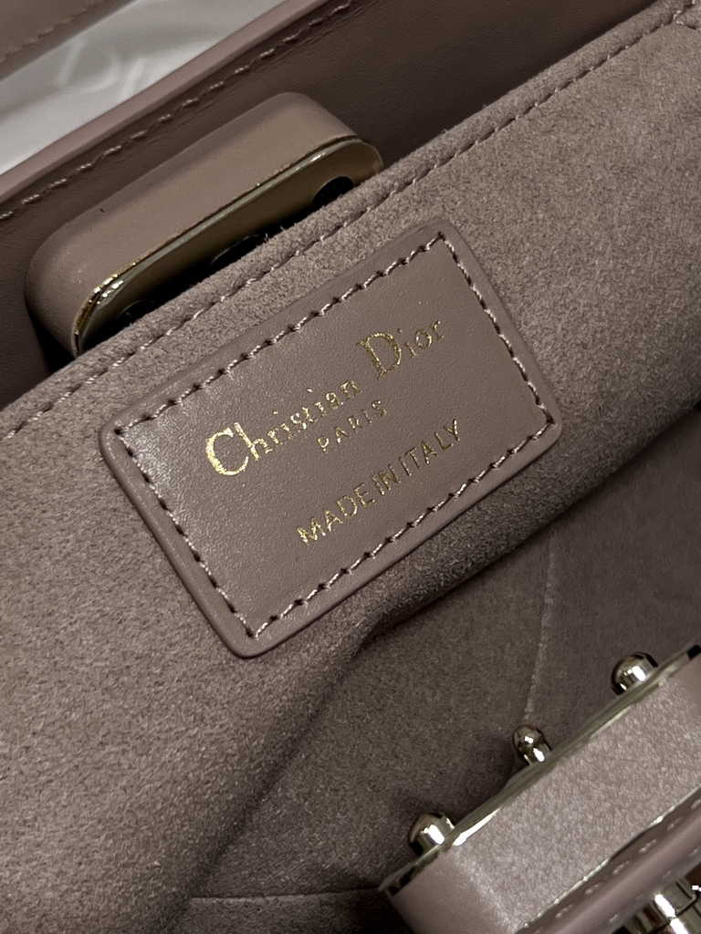 Small Dior Key Bag M1844 Light Pink Box Calfskin