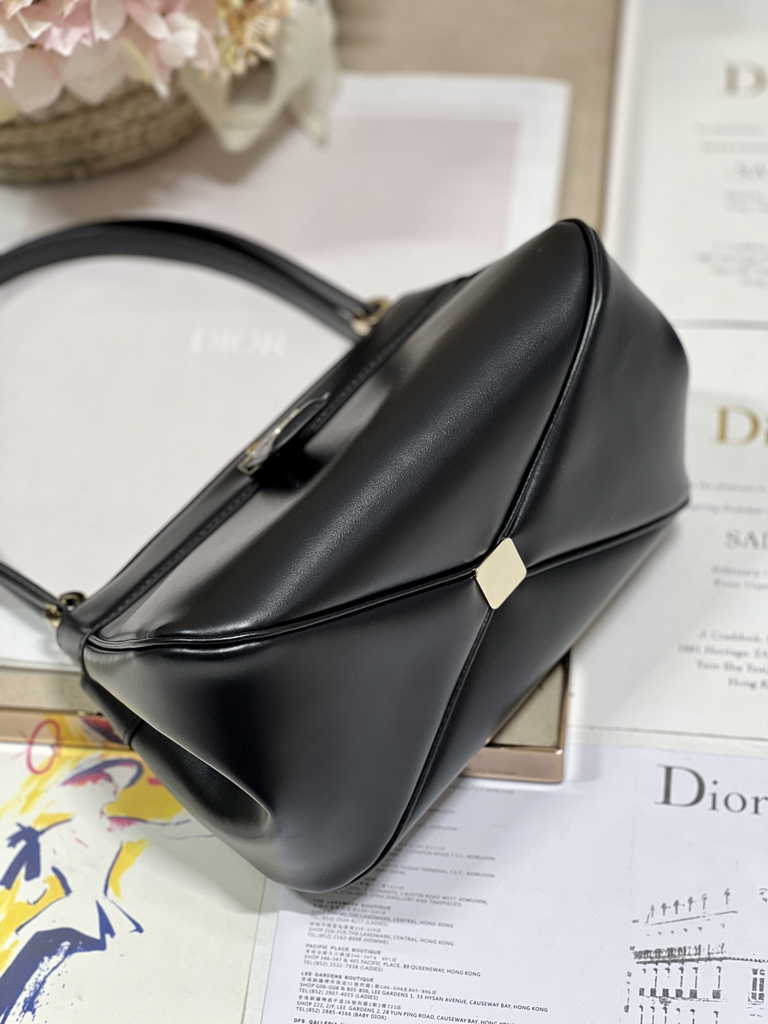 Small Dior Key Bag M1844 Black Box Calfskin