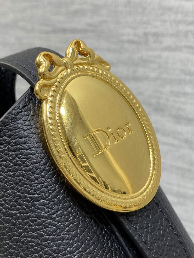 Small Dior Médaillon Bucket Bag - Black Grained Calfskin M1531 - Default Title - View 5