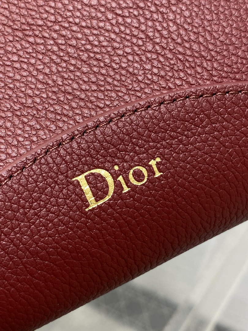 Small Dior Médaillon Bucket Bag - Red Grained Calfskin M1531 - Default Title - View 4