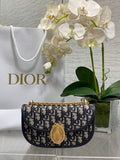 Small Dior Médaillon Flap Bag with Chain – Blue Oblique Jacquard M3921