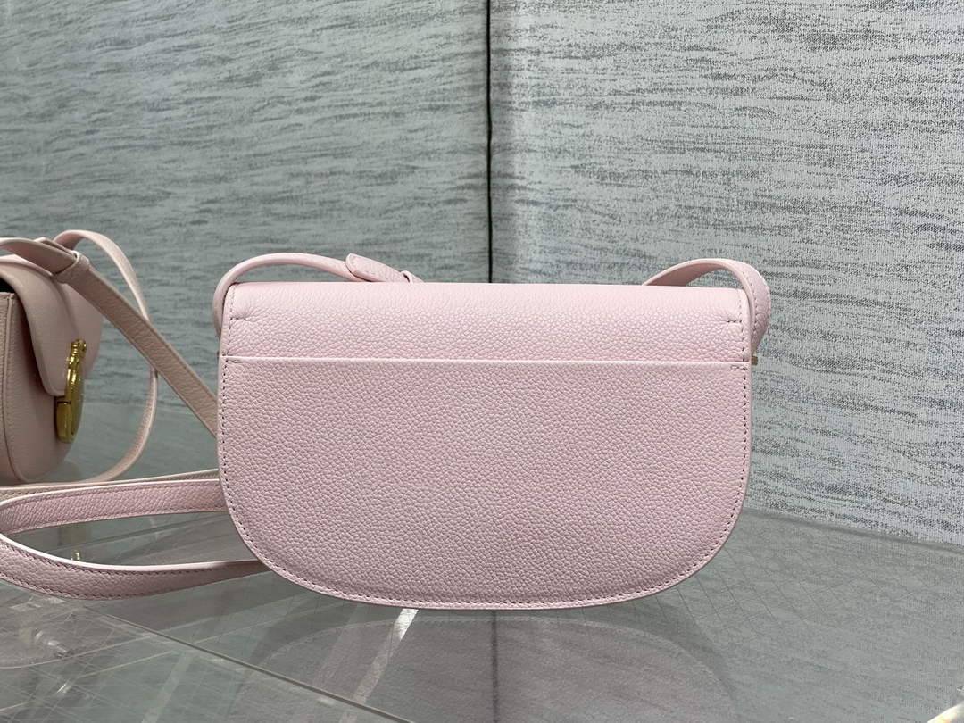 Small Dior Médaillon Flap Bag – Pink Grained Calfskin M3919