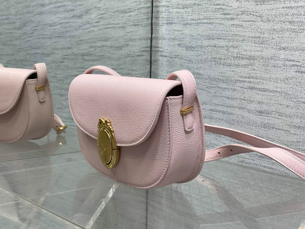 Small Dior Médaillon Flap Bag – Pink Grained Calfskin M3919