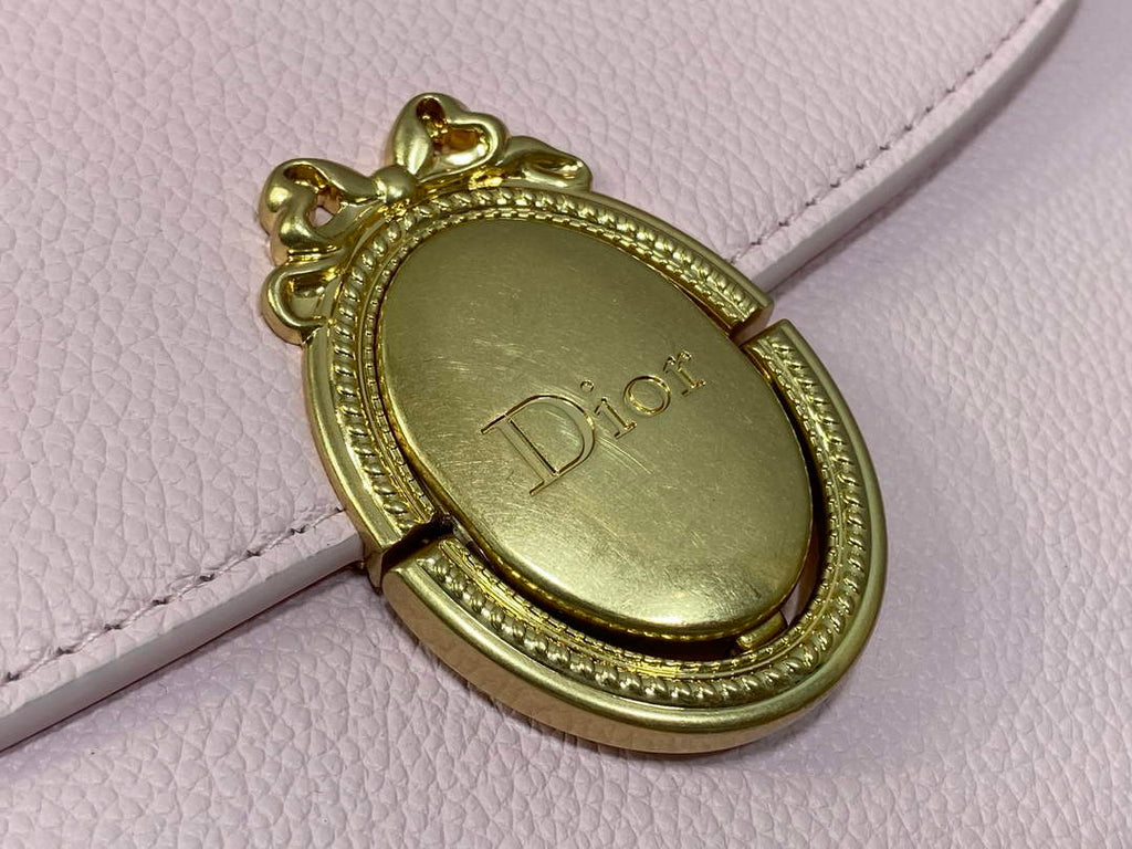 Medium Dior Médaillon Flap Bag - Pink Grained Calfskin M3920