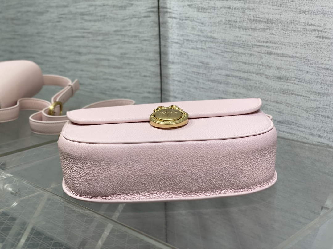 Medium Dior Médaillon Flap Bag - Pink Grained Calfskin M3920