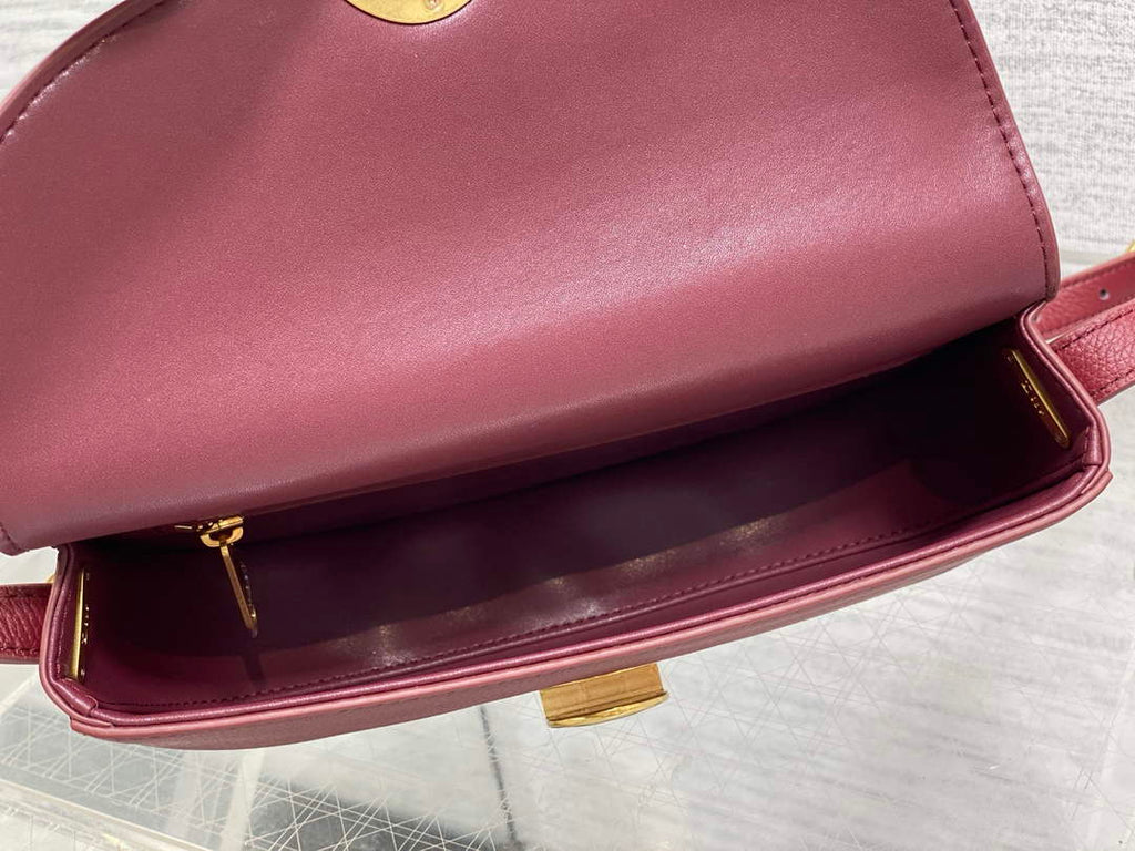 Small Dior Médaillon Flap Bag – Red Grained Calfskin M3919