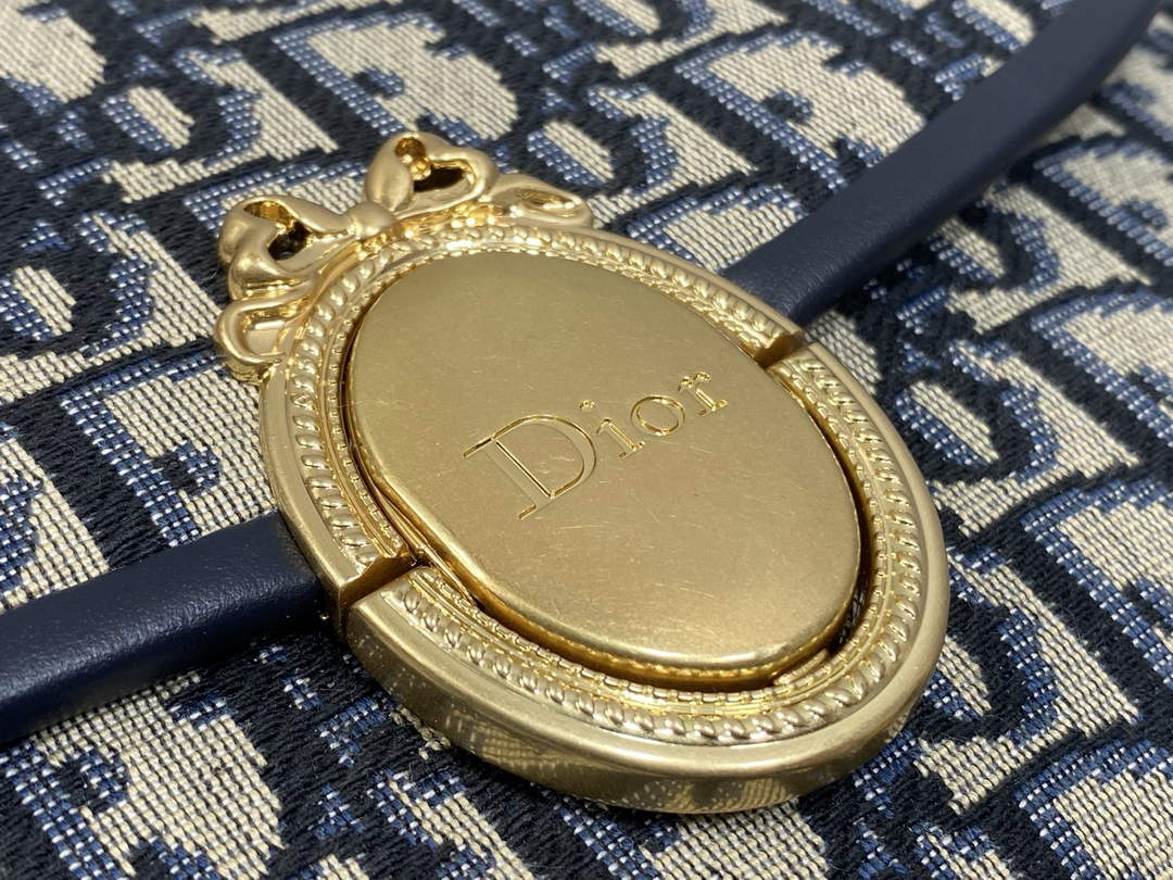 Medium Dior Médaillon Flap Bag - Blue Oblique Jacquard M3922