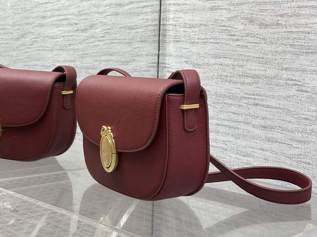 Medium Dior Médaillon Flap Bag - Red Grained Calfskin M3920