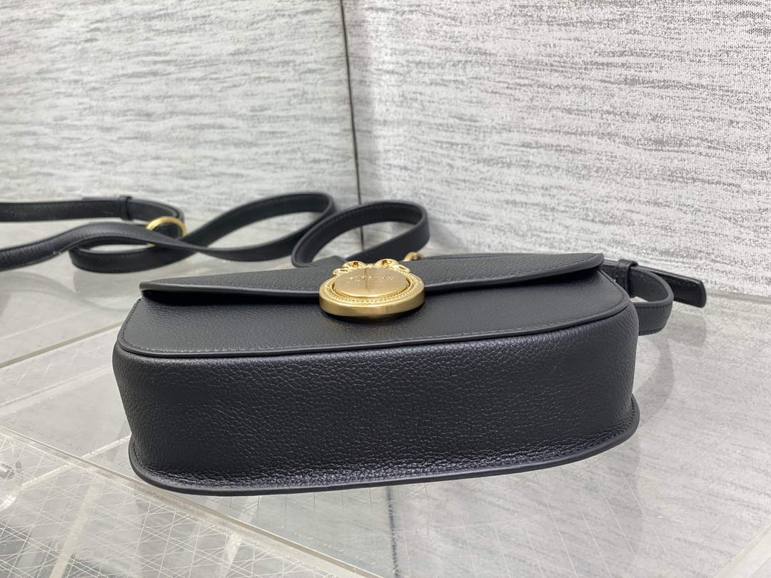 Small Dior Médaillon Flap Bag – Black Grained Calfskin M3919