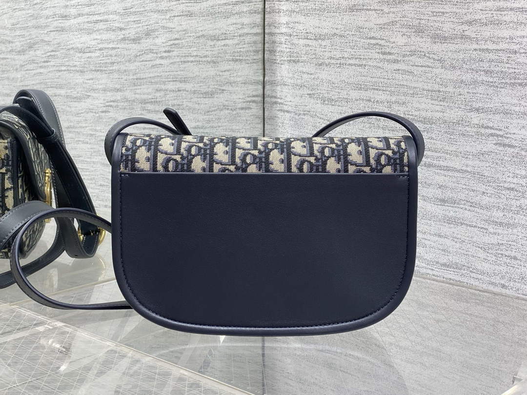 Medium Dior Médaillon Flap Bag - Blue Oblique Jacquard M3922