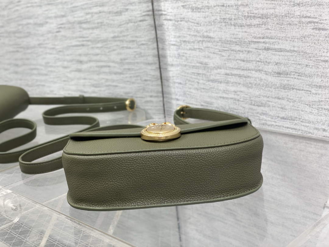Small Dior Médaillon Flap Bag – Green Grained Calfskin M3919