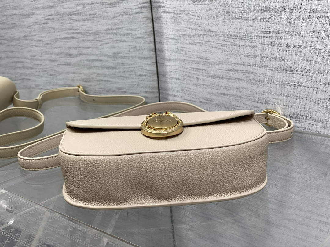 Small Dior Médaillon Flap Bag – Beige Grained Calfskin M3919