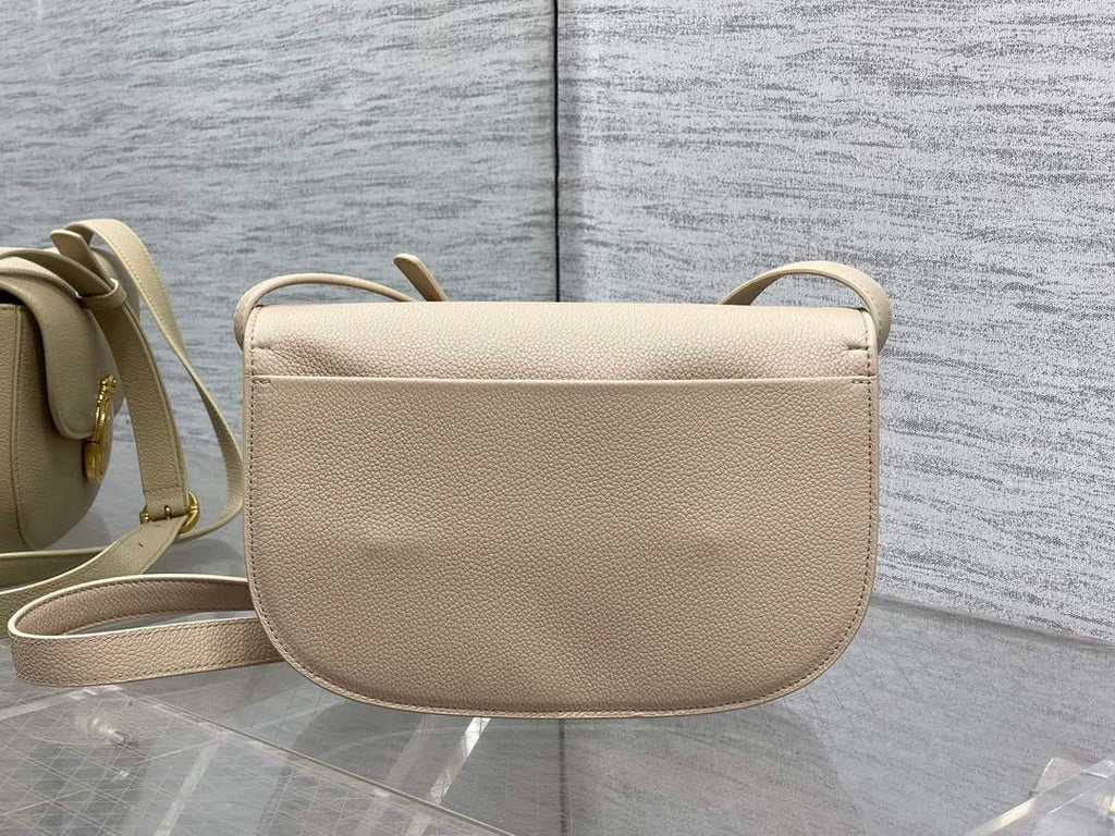Medium Dior Médaillon Flap Bag - Beige Grained Calfskin M3920