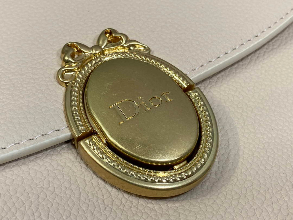 Medium Dior Médaillon Flap Bag - Apricot Grained Calfskin M3920