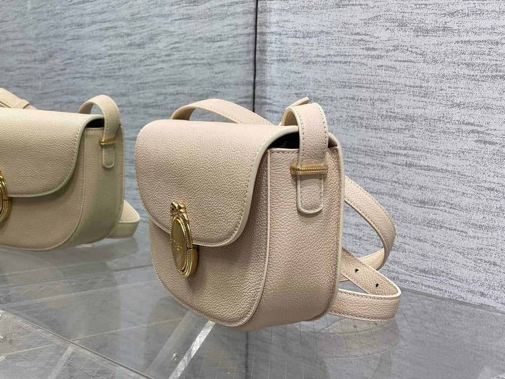 Medium Dior Médaillon Flap Bag - Apricot Grained Calfskin M3920
