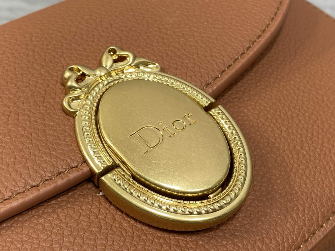 Small Dior Médaillon Flap Bag – Brown Grained Calfskin M3919