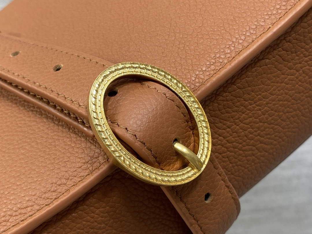 Medium Dior Médaillon Flap Bag - Brown Grained Calfskin M3920