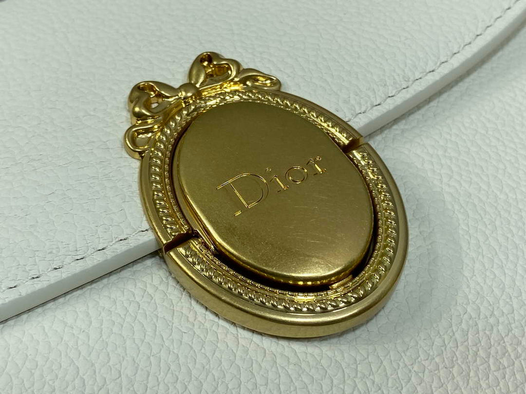 Medium Dior Médaillon Flap Bag - White Grained Calfskin M3920