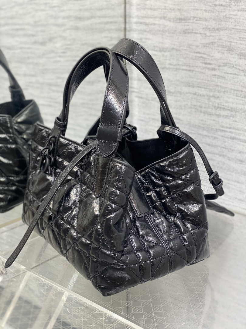Small Dior Toujours Bag M2822 Black Macrocannage Crinkled Calfskin
