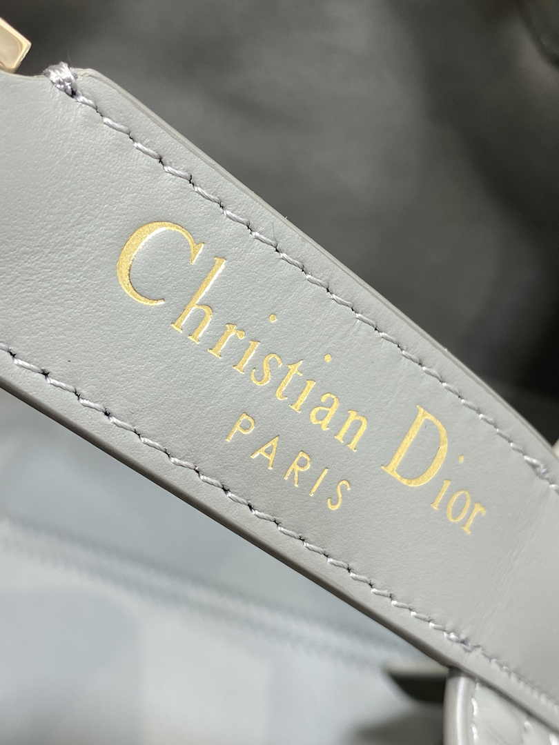 Small Dior Toujours Bag M2822 Gray Macrocannage Calfskin
