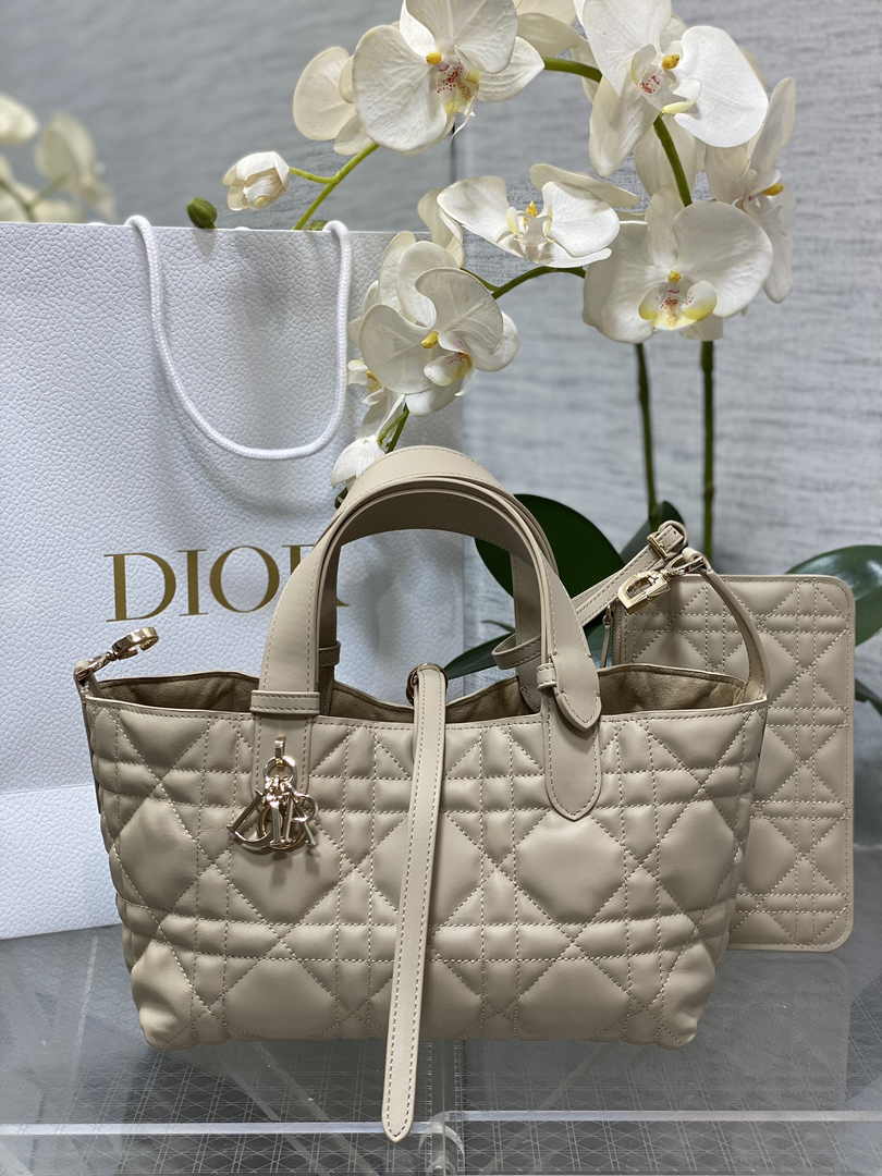 Small Dior Toujours Bag M2822 Beige Macrocannage Calfskin