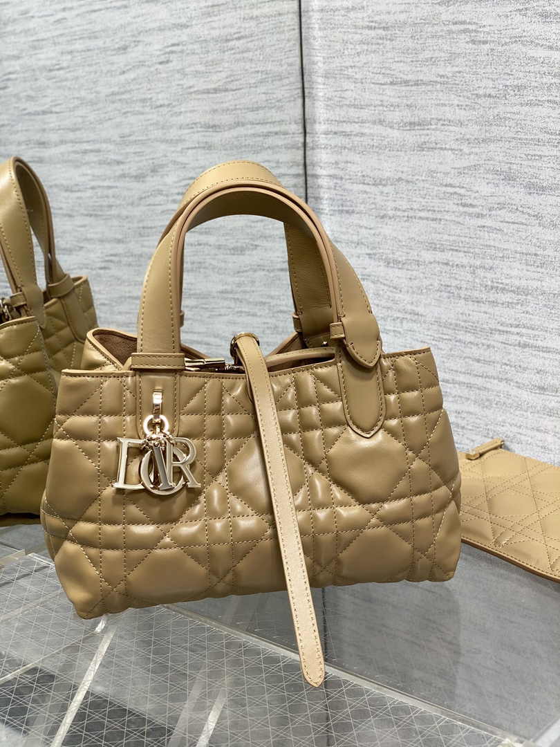 Small Dior Toujours Bag M2822 Tan Macrocannage Calfskin