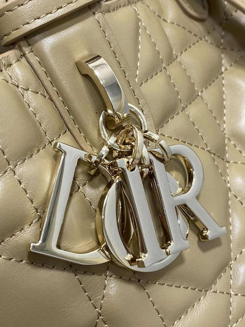 Small Dior Toujours Bag M2822 Tan Macrocannage Calfskin