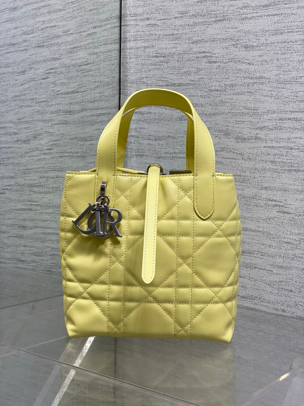 Small Dior Toujours Vertical Tote Bag - M2835 - Yellow Macrocannage Calfskin - Default Title - View 3
