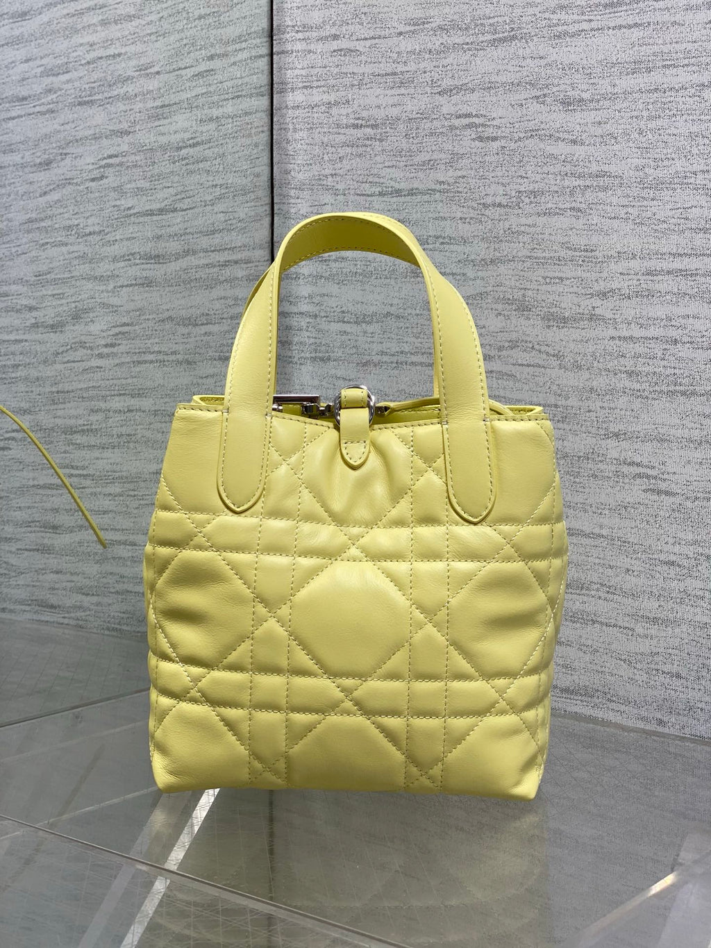 Small Dior Toujours Vertical Tote Bag - M2835 - Yellow Macrocannage Calfskin - Default Title - View 6