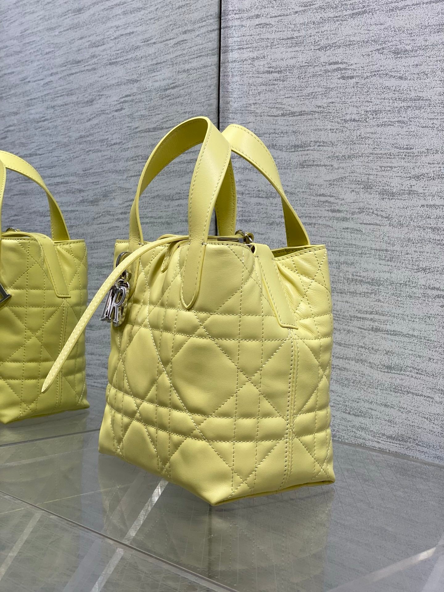 Small Dior Toujours Vertical Tote Bag - M2835 - Yellow Macrocannage Calfskin - Default Title - View 7
