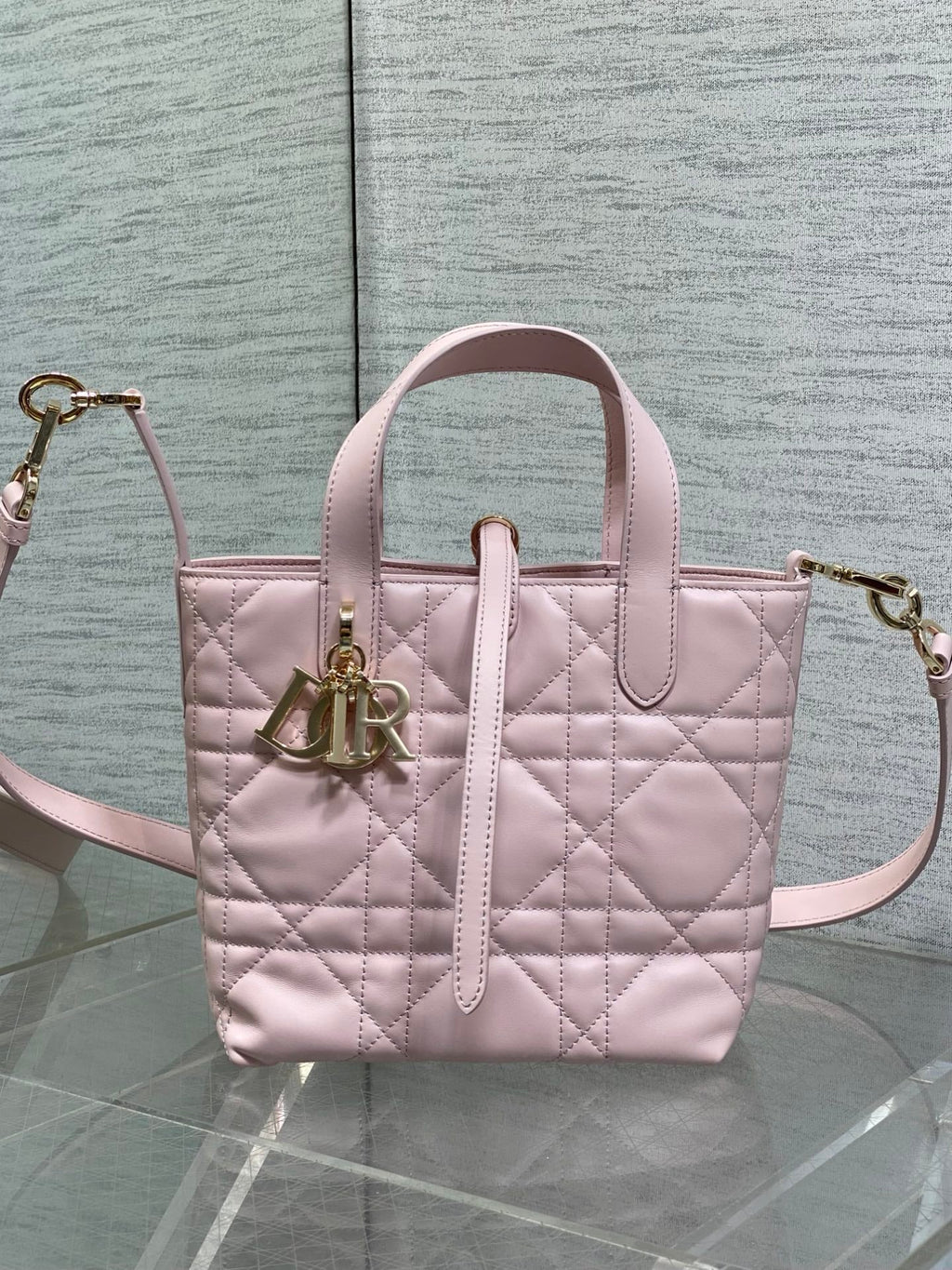 Small Dior Toujours Vertical Tote Bag – Pink Macrocannage Calfskin – M2835 - Default Title - View 2