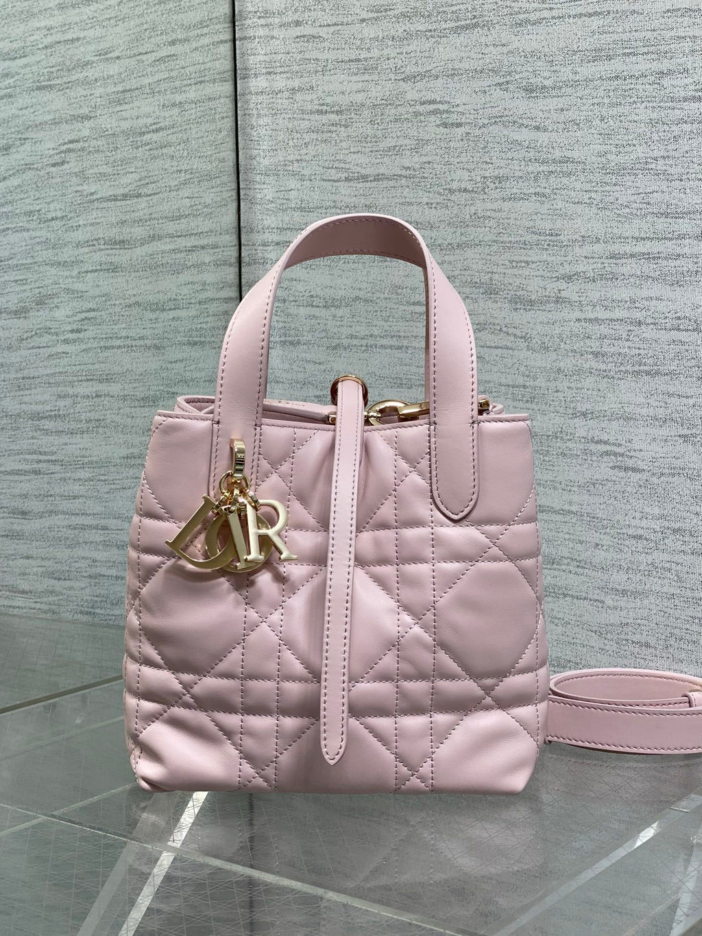 Small Dior Toujours Vertical Tote Bag – Pink Macrocannage Calfskin – M2835 - Default Title - View 3