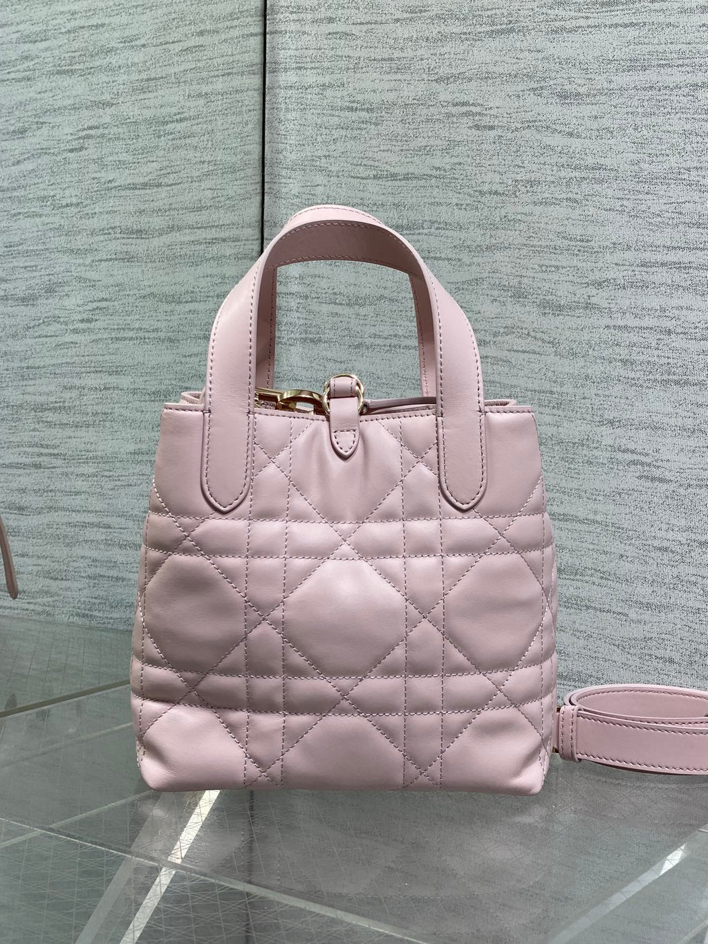 Small Dior Toujours Vertical Tote Bag – Pink Macrocannage Calfskin – M2835 - Default Title - View 5