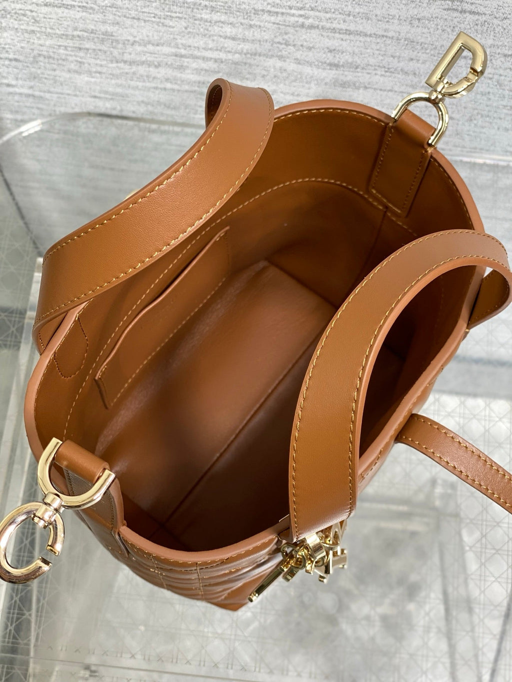 Small Dior Toujours Vertical Tote Bag – Brown Macrocannage Calfskin – M2835 - Default Title - View 9