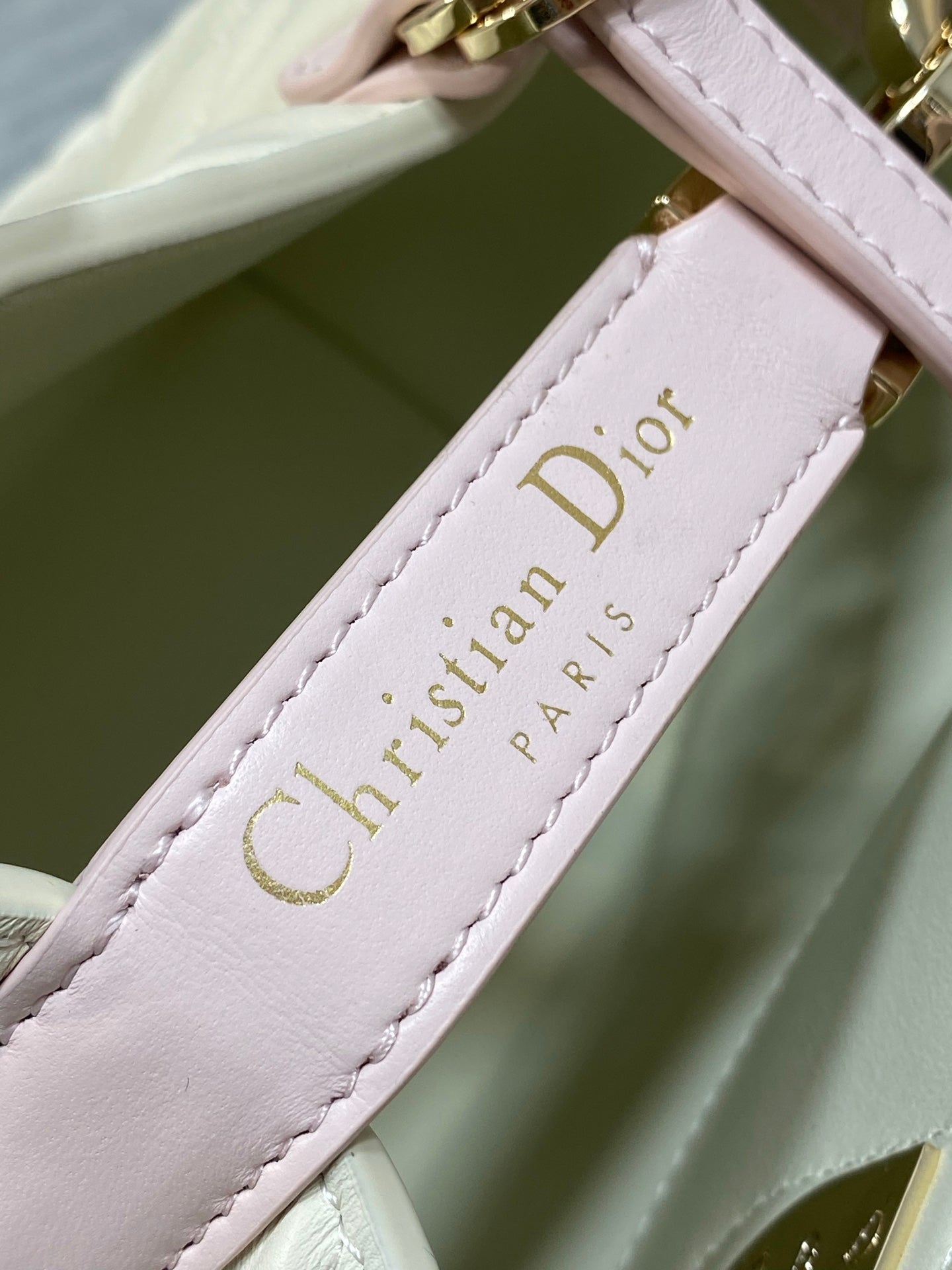 Small Dior Toujours Vertical Tote Bag - Latte and Pink Macrocannage Calfskin – M2835 - Default Title - View 6