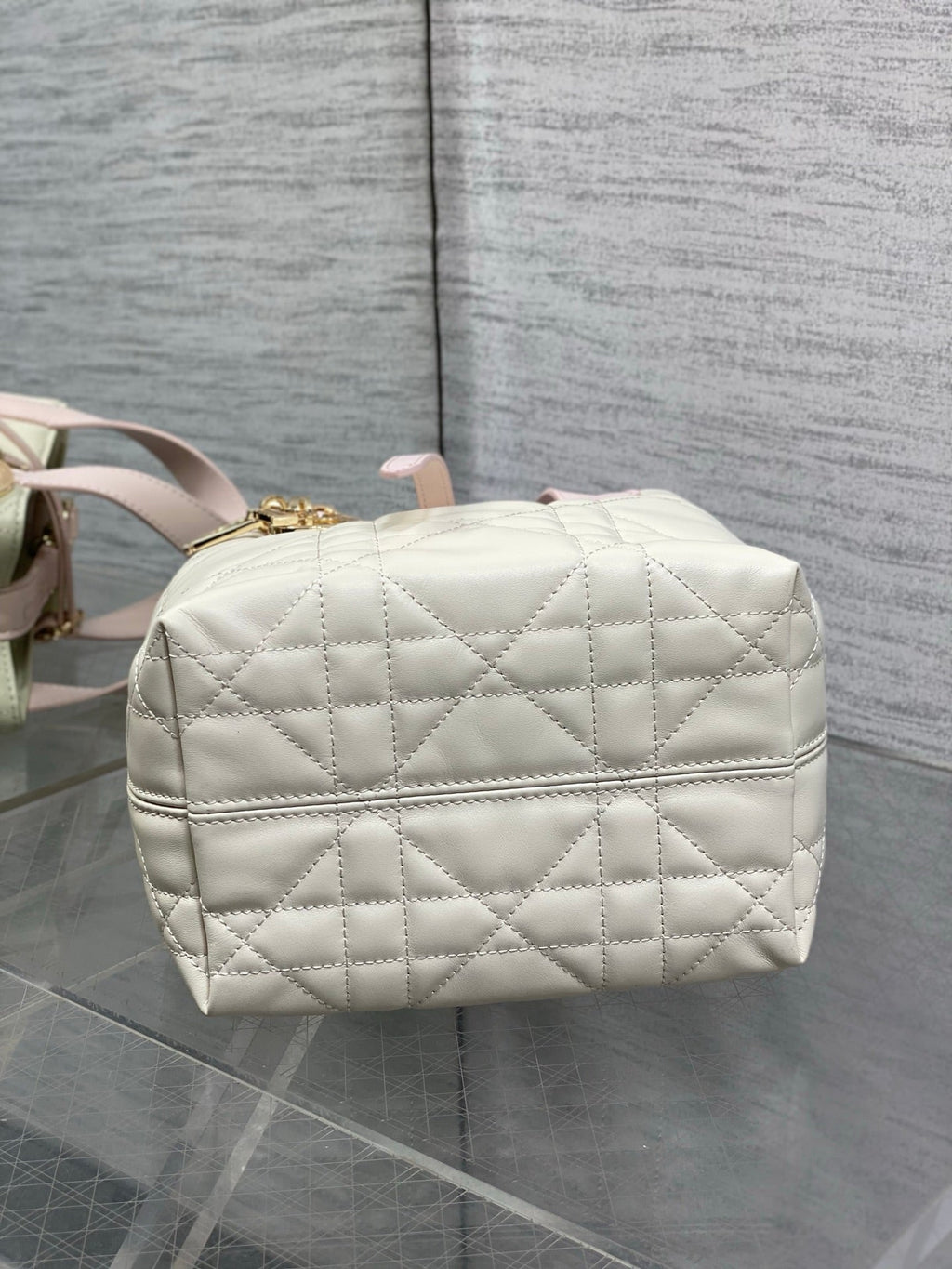 Small Dior Toujours Vertical Tote Bag - Latte and Pink Macrocannage Calfskin – M2835 - Default Title - View 8
