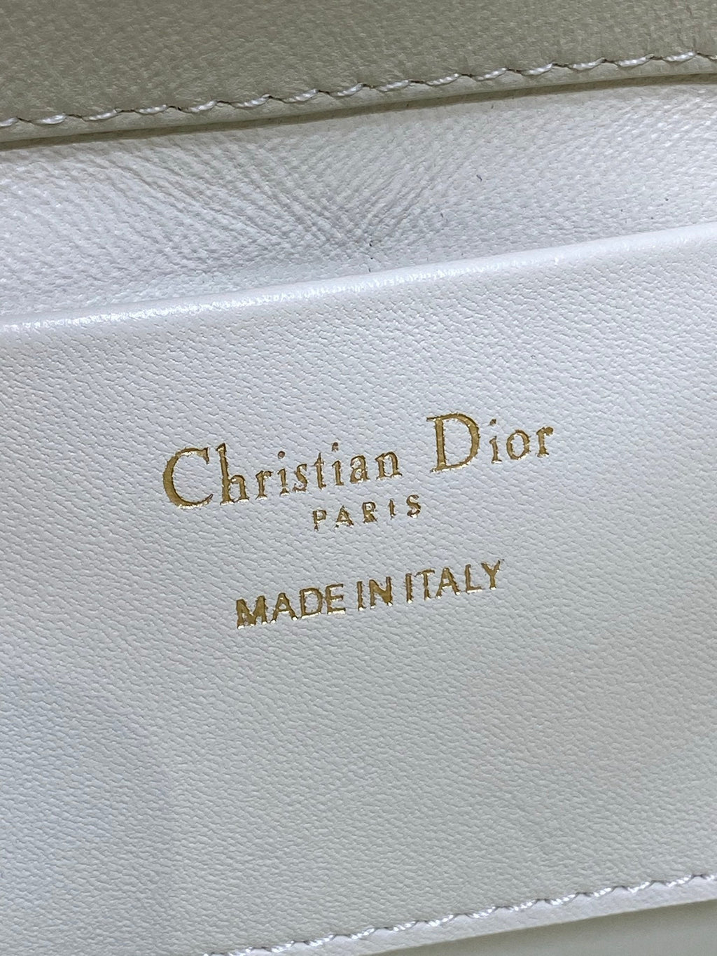 Small Dior Toujours Vertical Tote Bag - Latte and Pink Macrocannage Calfskin – M2835 - Default Title - View 10