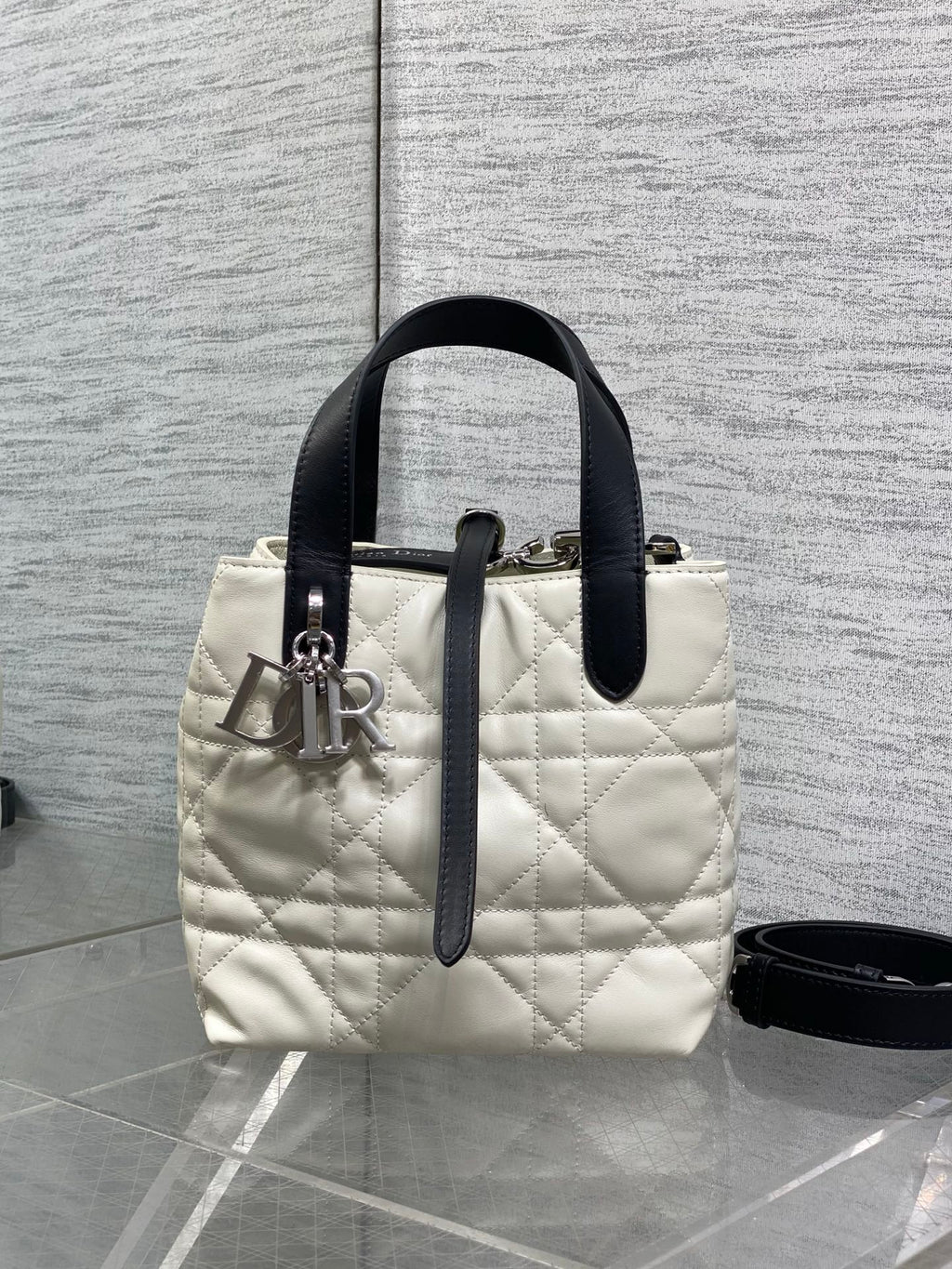 Small Dior Toujours Vertical Tote Bag - Latte and Black Macrocannage Calfskin – M2835 - Default Title - View 3