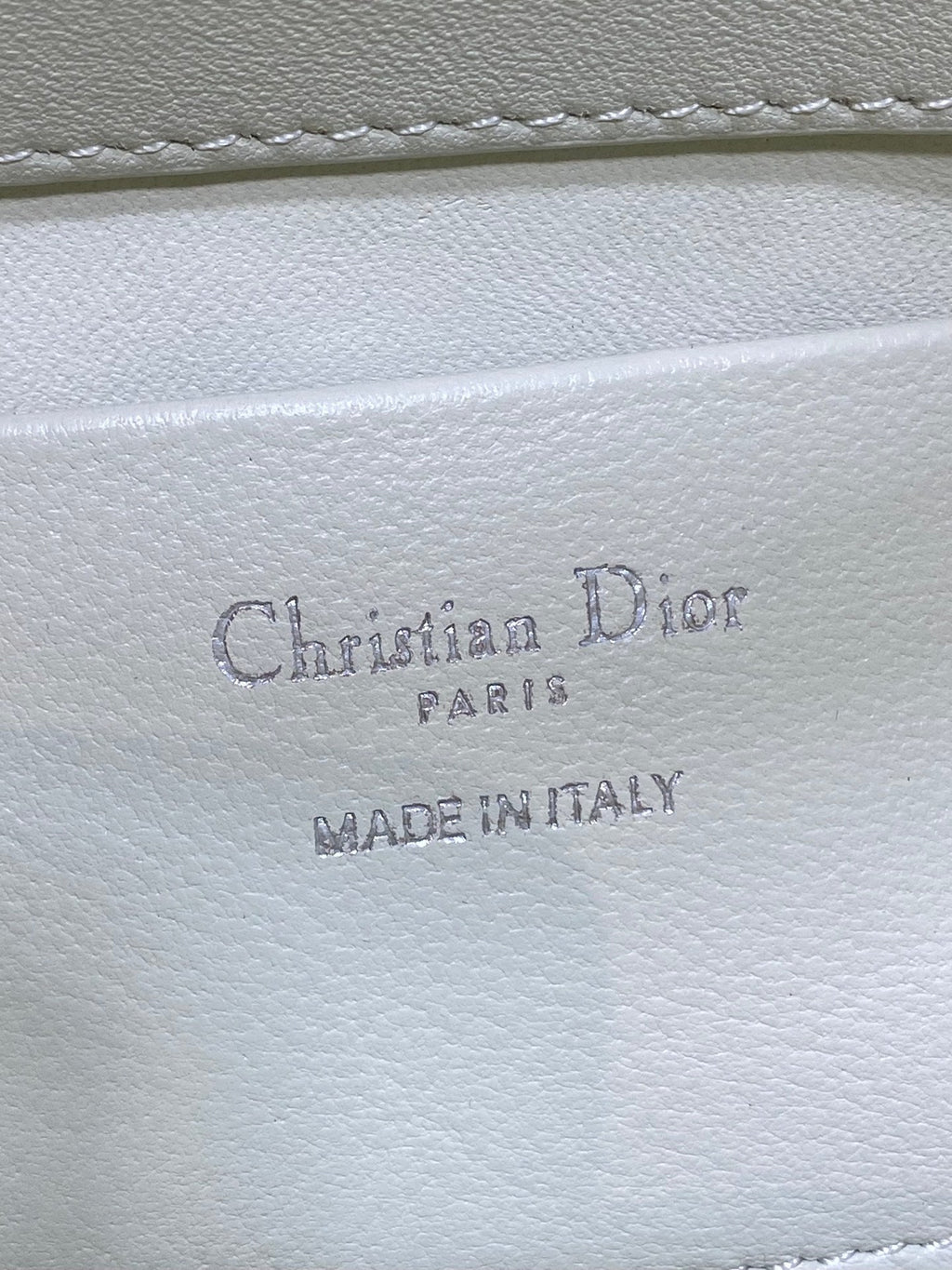 Small Dior Toujours Vertical Tote Bag - Latte and Black Macrocannage Calfskin – M2835 - Default Title - View 10