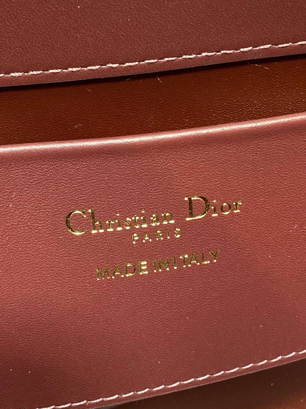 Small Dior Toujours Vertical Tote Bag – Red Macrocannage Calfskin – M2835 - Default Title - View 10
