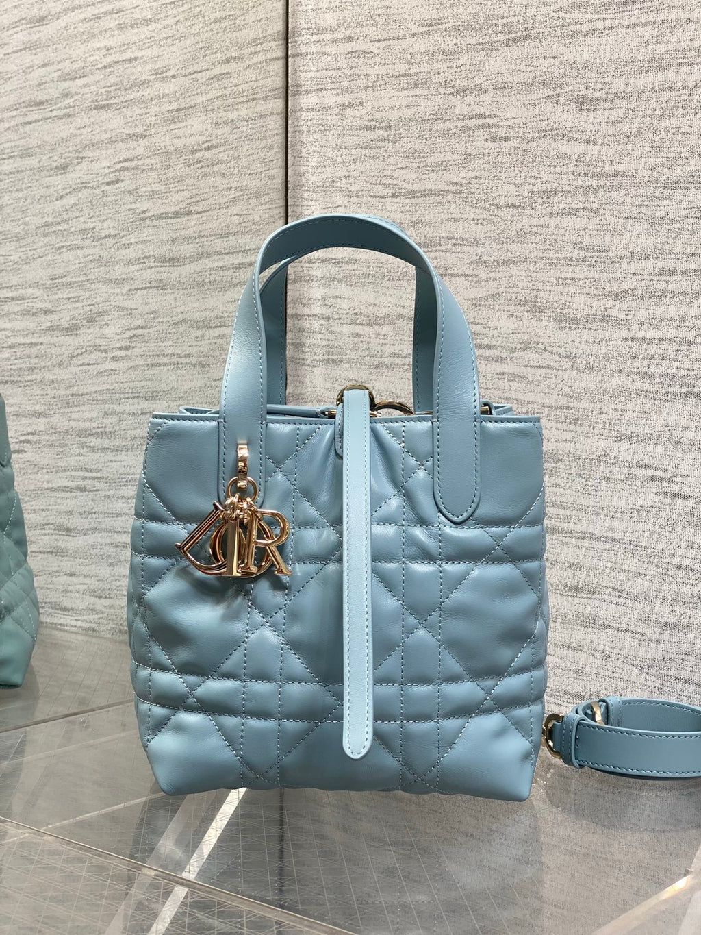 Small Dior Toujours Vertical Tote Bag – Sky Blue Macrocannage Calfskin – M2835 - Default Title - View 3