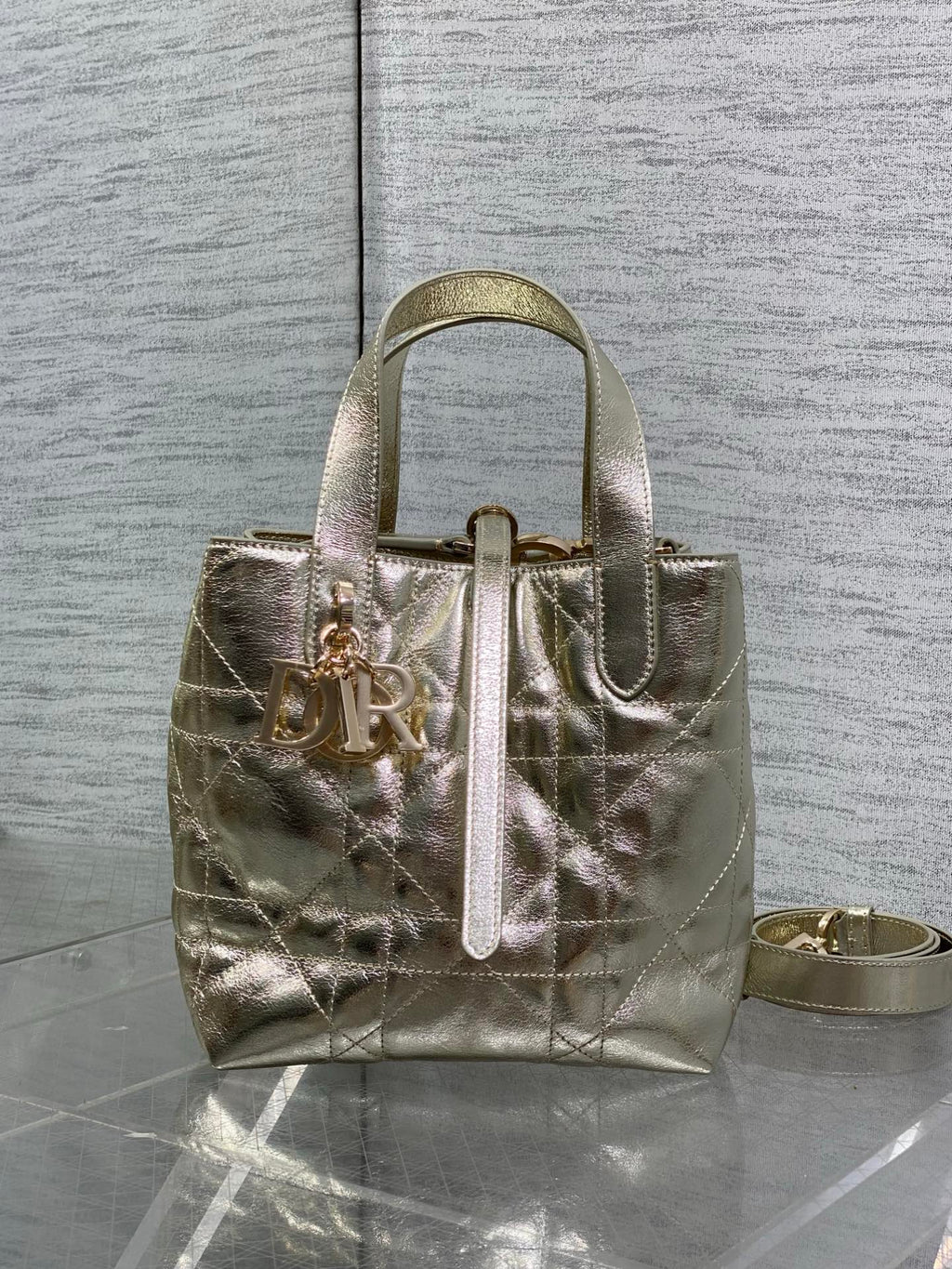 Small Dior Toujours Vertical Tote Bag – Gold Macrocannage Calfskin – M2835 - Default Title - View 3