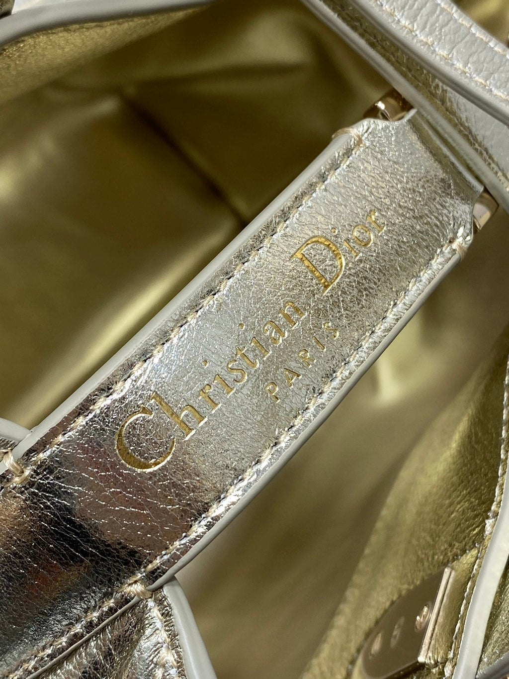 Small Dior Toujours Vertical Tote Bag – Gold Macrocannage Calfskin – M2835 - Default Title - View 6