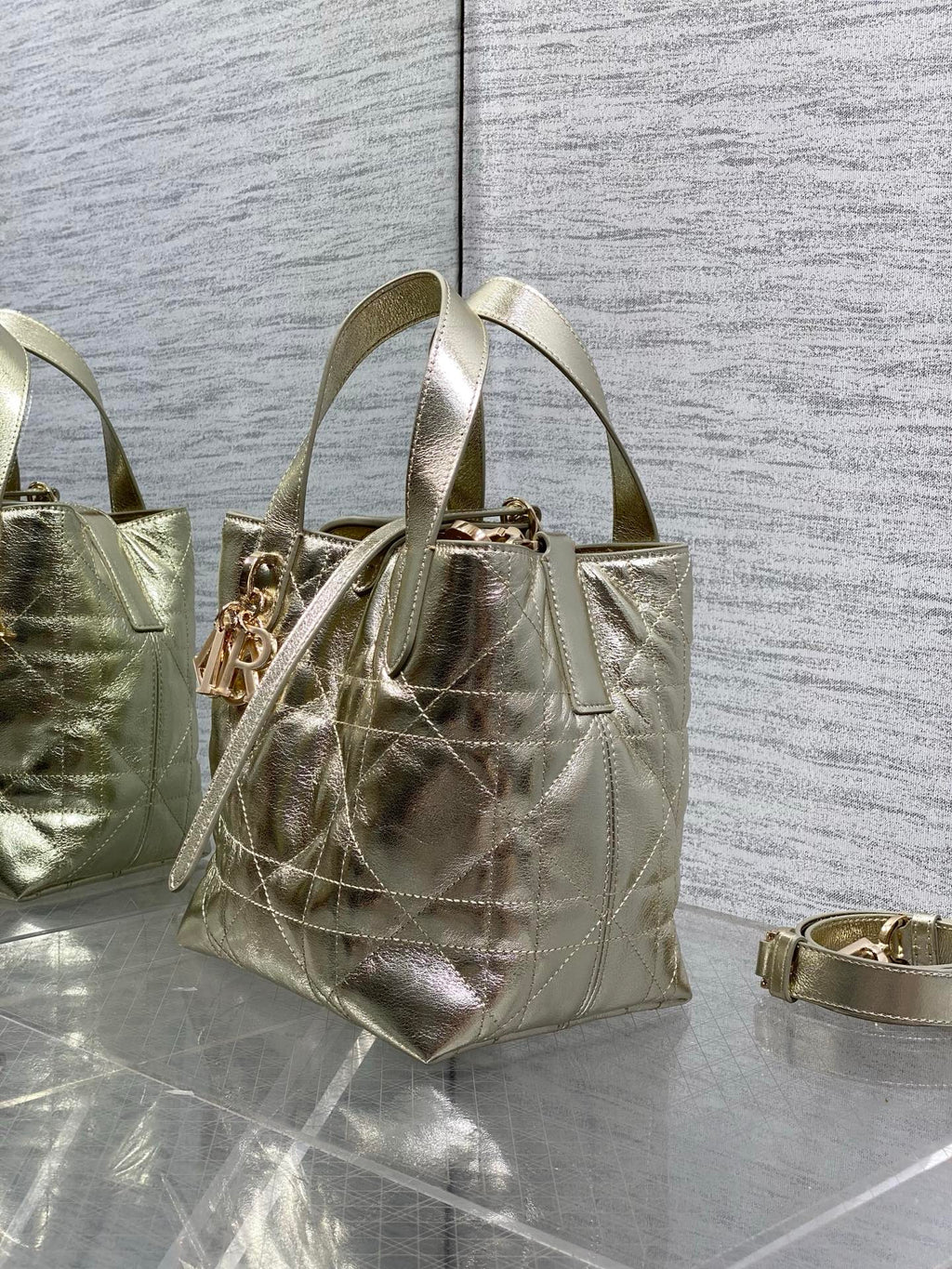 Small Dior Toujours Vertical Tote Bag – Gold Macrocannage Calfskin – M2835 - Default Title - View 7