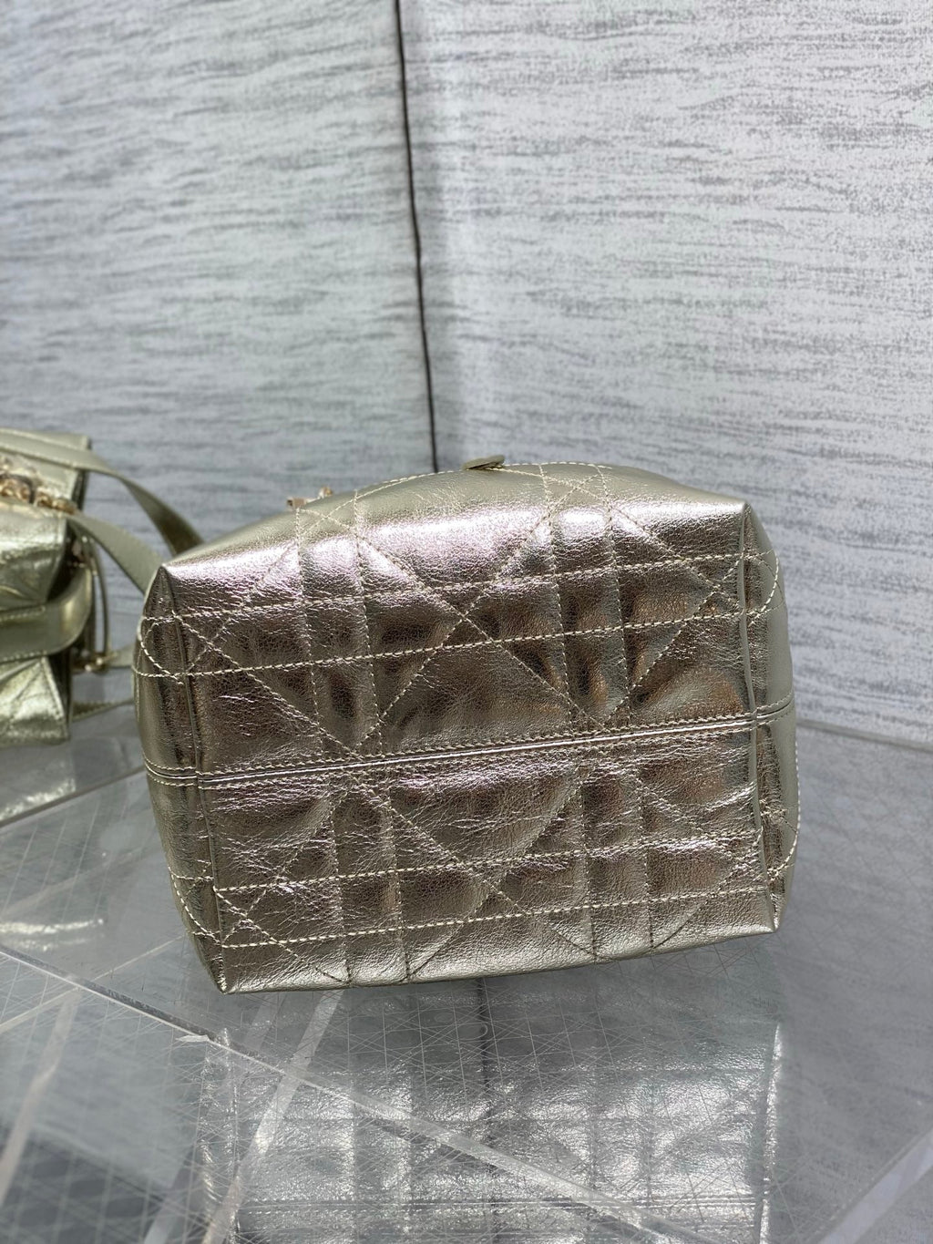 Small Dior Toujours Vertical Tote Bag – Gold Macrocannage Calfskin – M2835 - Default Title - View 8
