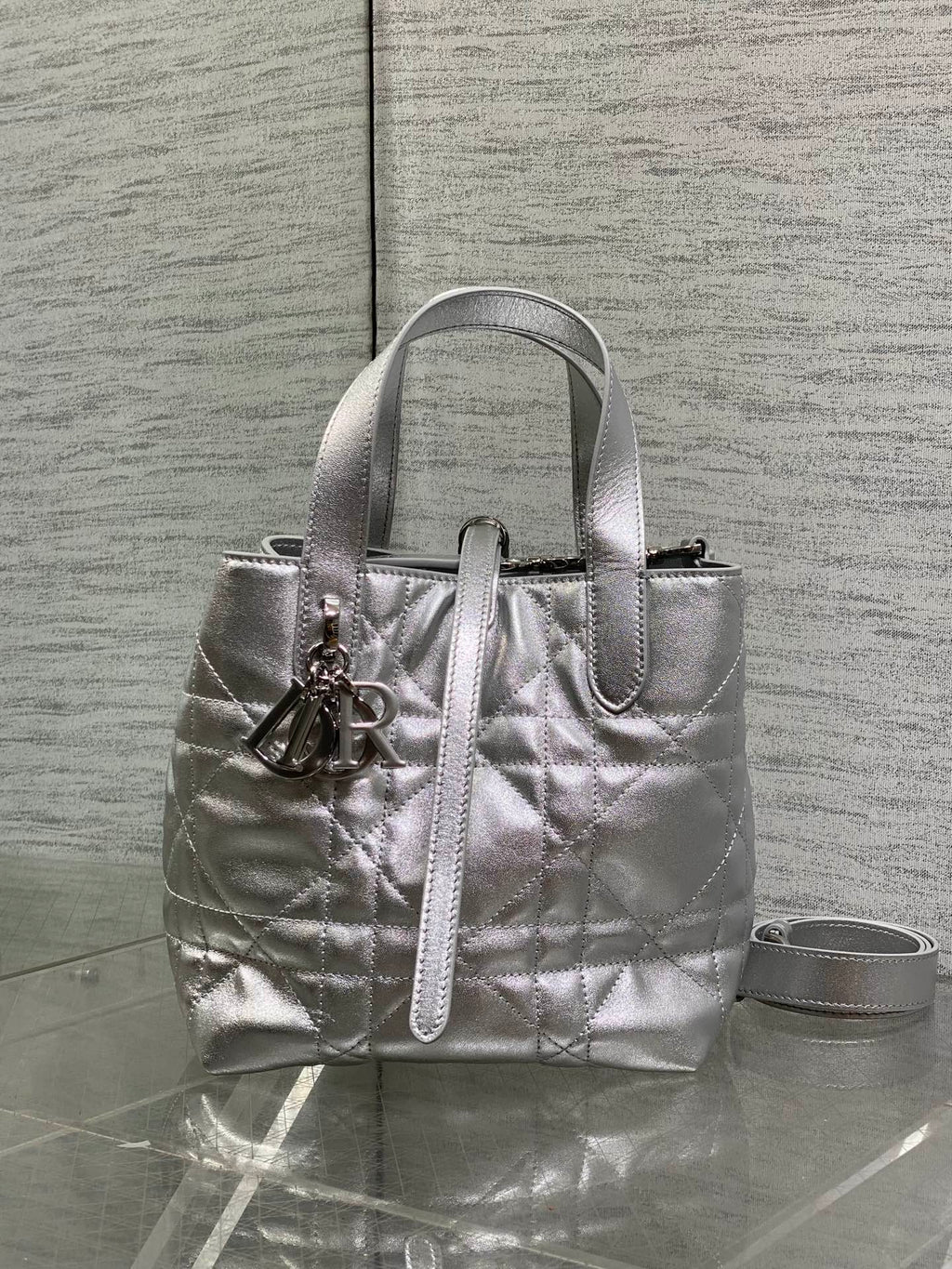 Small Dior Toujours Vertical Tote Bag – Silver Macrocannage Calfskin – M2835 - Default Title - View 3