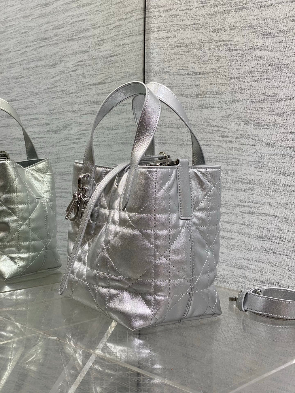 Small Dior Toujours Vertical Tote Bag – Silver Macrocannage Calfskin – M2835 - Default Title - View 7